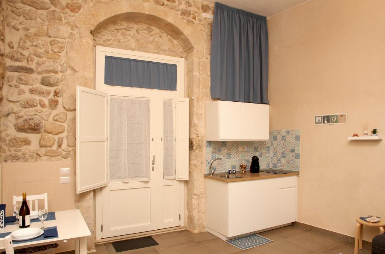 Essentia Rooms- Ortigia Holidays Syracuse Exteriér fotografie