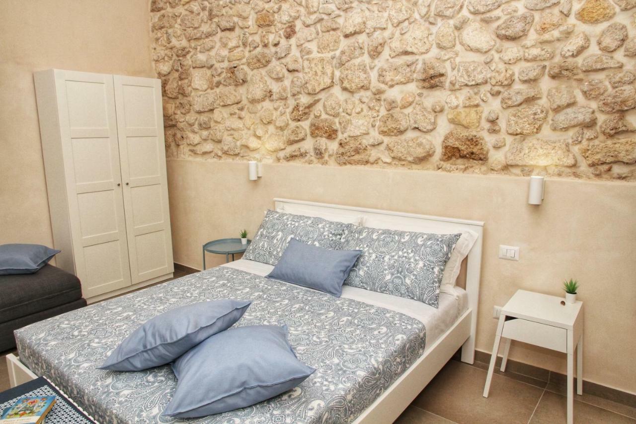 Essentia Rooms- Ortigia Holidays Syracuse Exteriér fotografie
