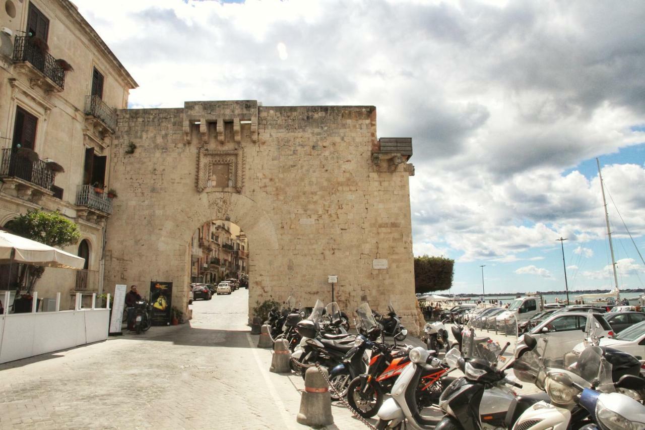 Essentia Rooms- Ortigia Holidays Syracuse Exteriér fotografie